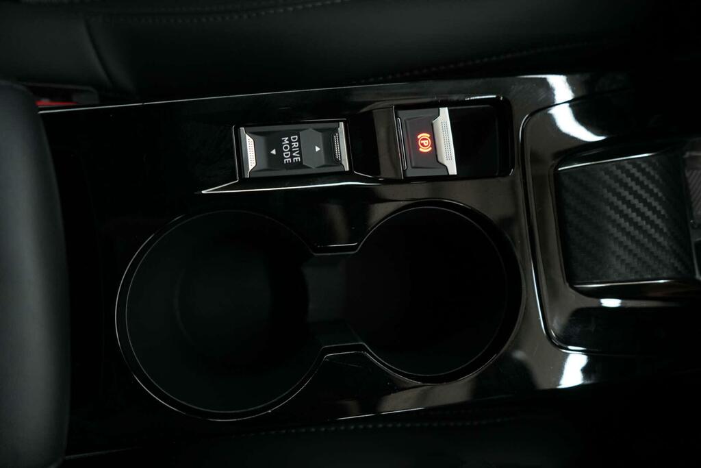 Peugeot e-2008 Active Premium Black #25