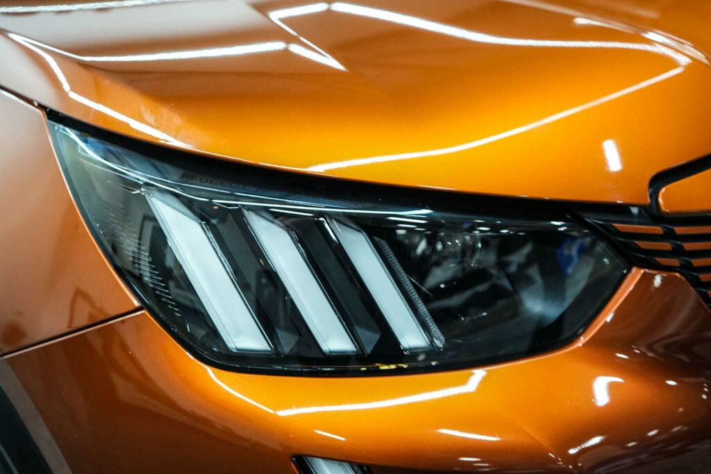 Peugeot e-2008 Gt Orange #6