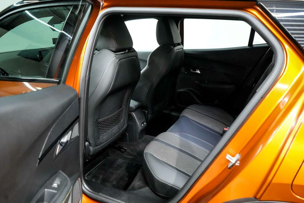 Peugeot e-2008 Active Premium Black #19