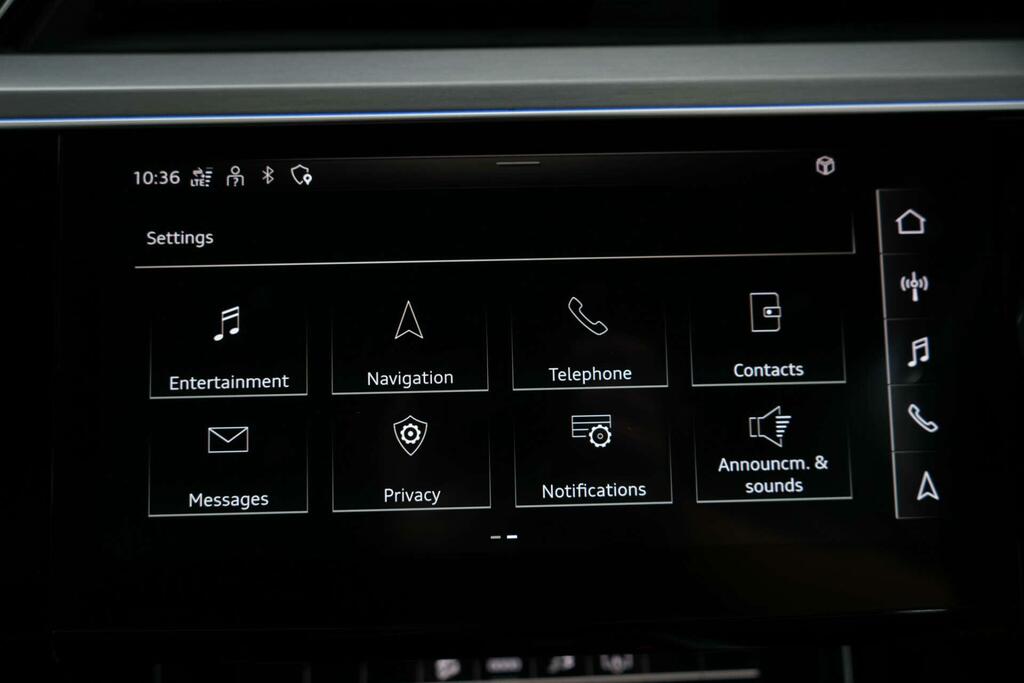 Audi E-tron Quattro Black Edition Grey #36