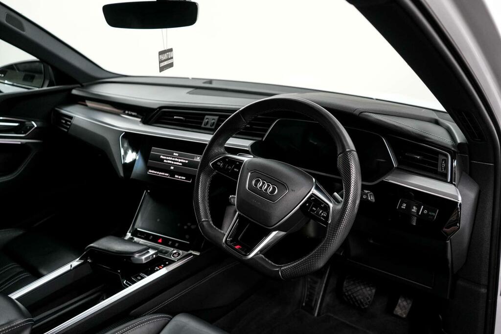 Audi E-tron Quattro Black Edition Grey #11