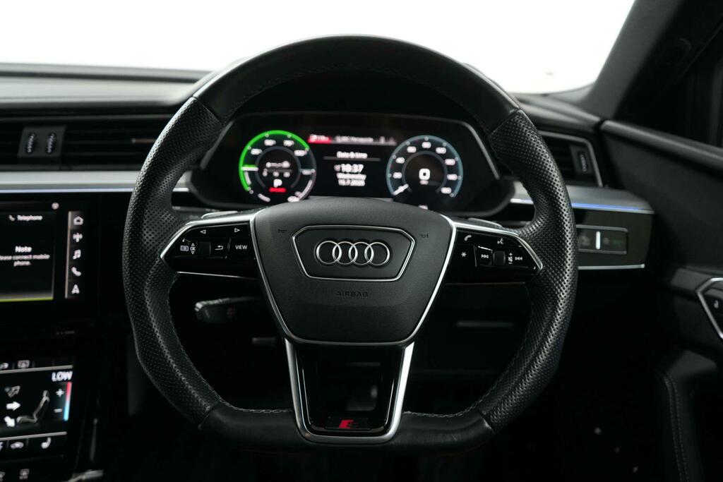 Audi E-tron Quattro Black Edition Grey #45