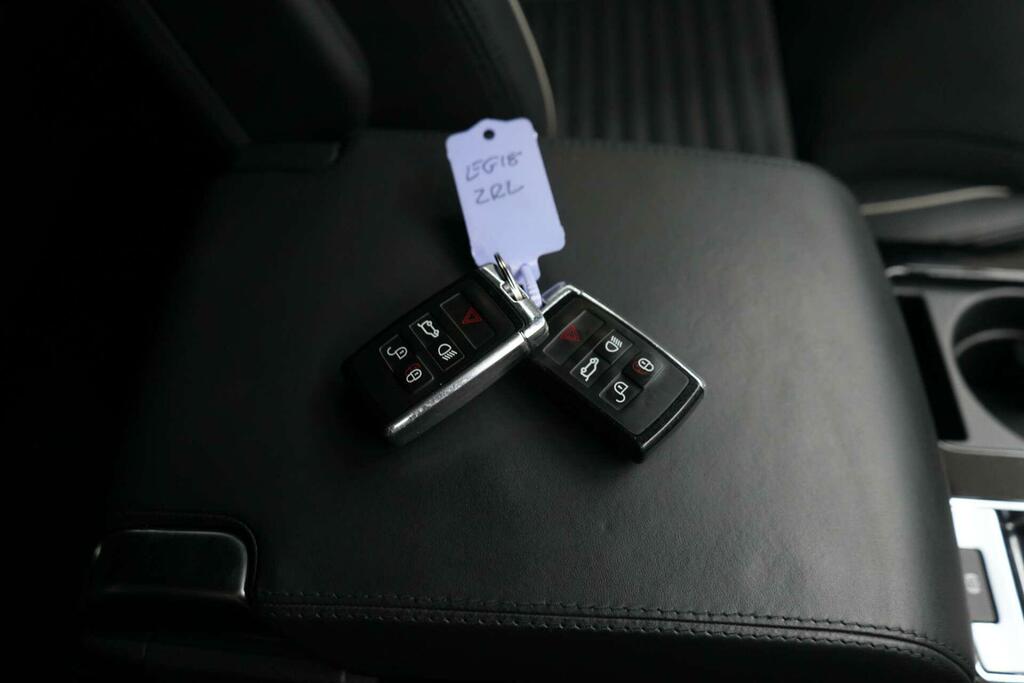 Land Rover Discovery  Orange #28