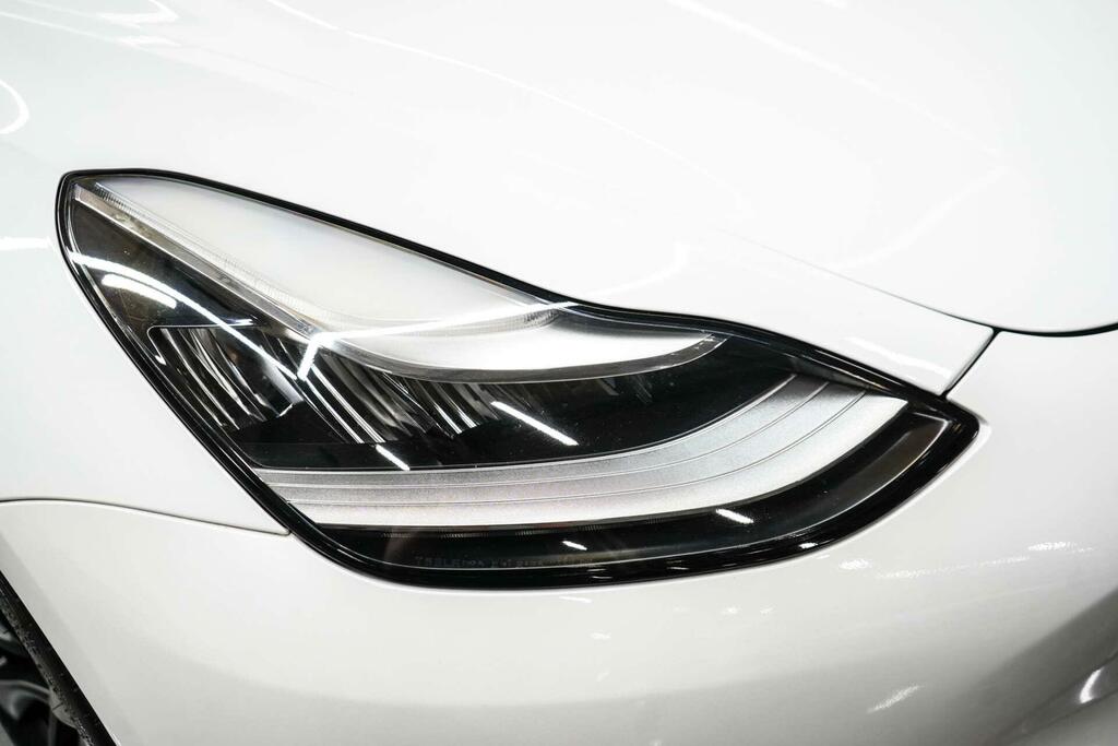 Tesla Model 3 Performance White #6