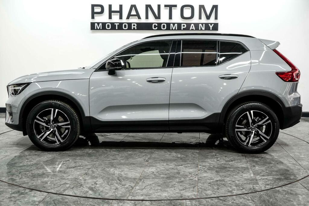 Volvo XC40 Plus Dark Grey #3