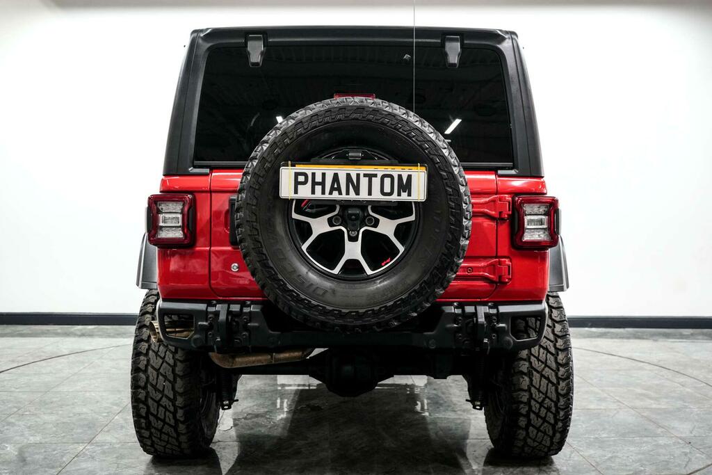 Jeep Wrangler Rubicon Red #4