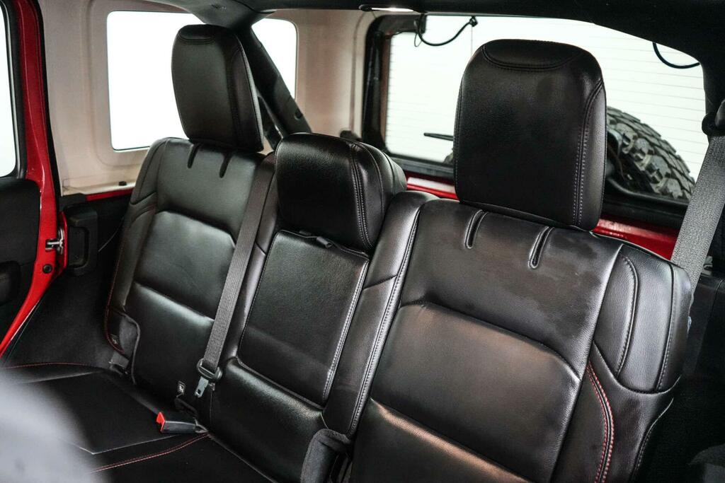 Jeep Wrangler 2.0 Night Eagle Black #19