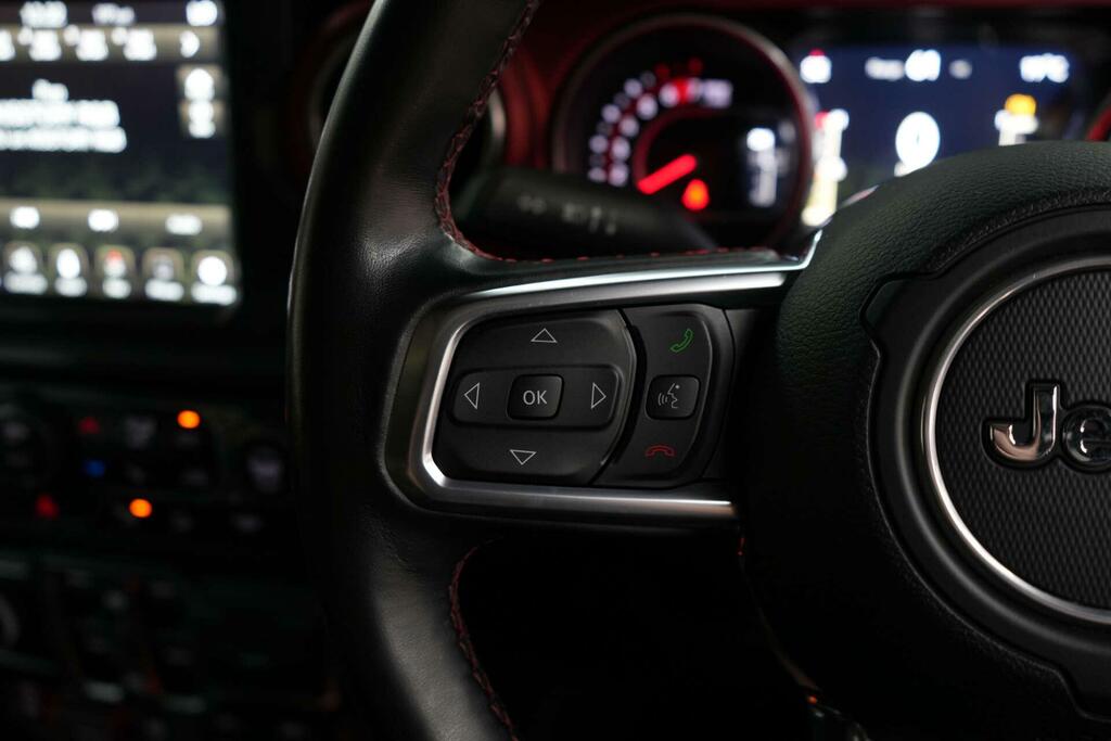 Jeep Wrangler 2.0 Night Eagle Black #43