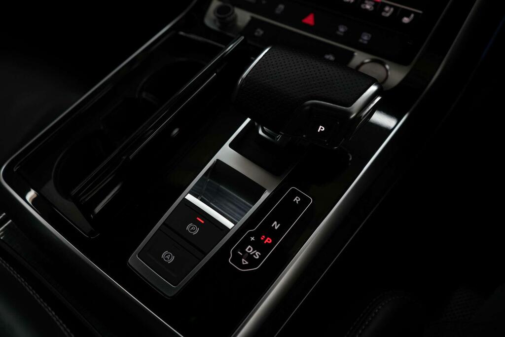 Audi SQ7 4.0 Tdi V8 Black #29