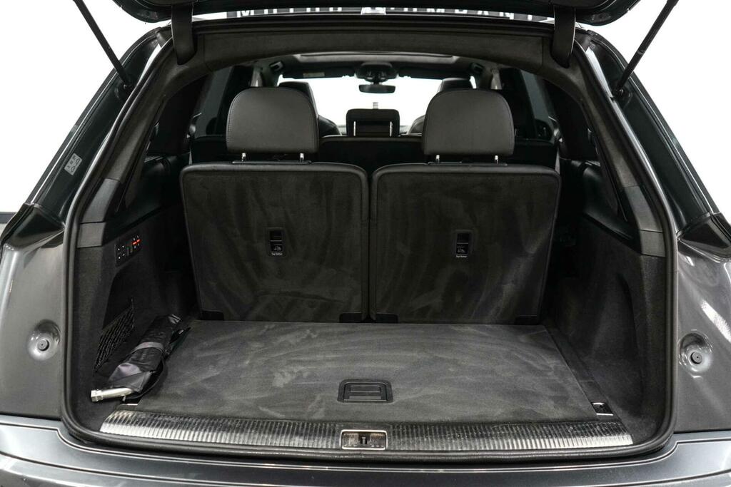 Audi SQ7 4.0 Tdi V8 Black #11
