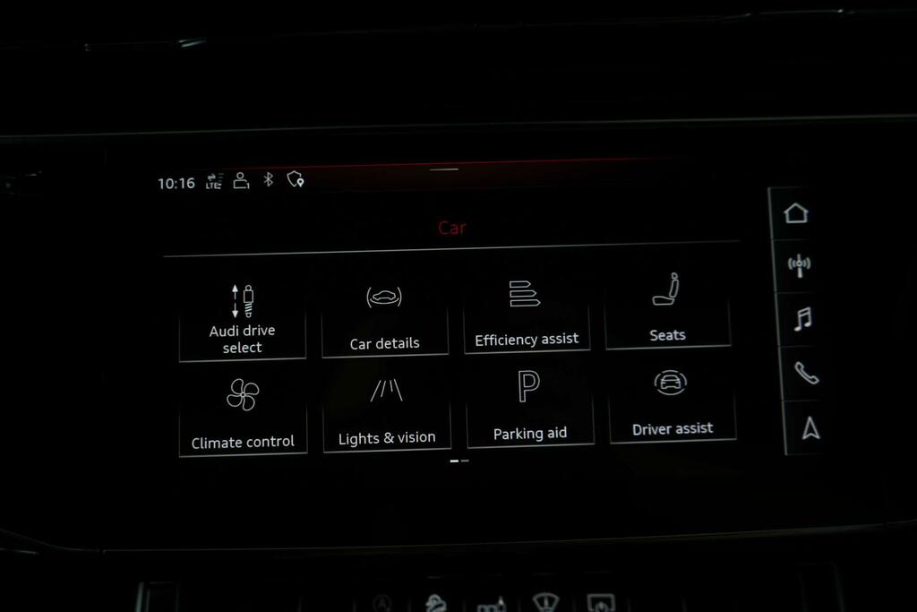 Audi SQ7 4.0 Tdi V8 Black #36