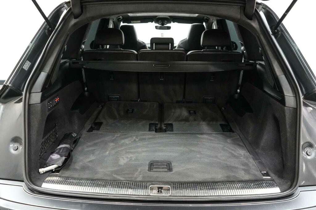 Audi SQ7 4.0 Tdi V8 Black #12