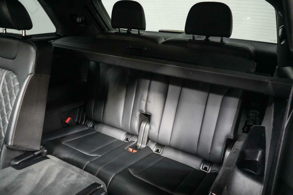 Audi SQ7 4.0 Tdi V8 Black #23