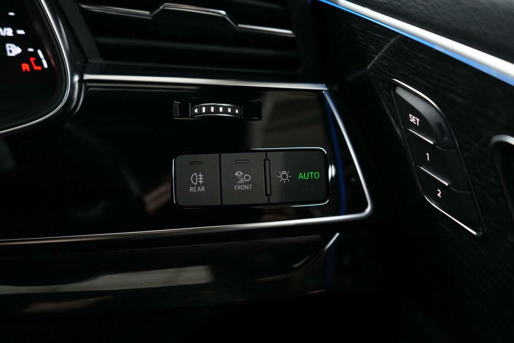 Audi SQ7 4.0 Tdi V8 Black #48
