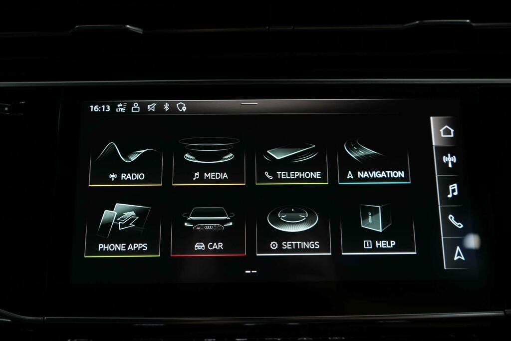 Audi RSQ8 4.0 Tfsi Black #30