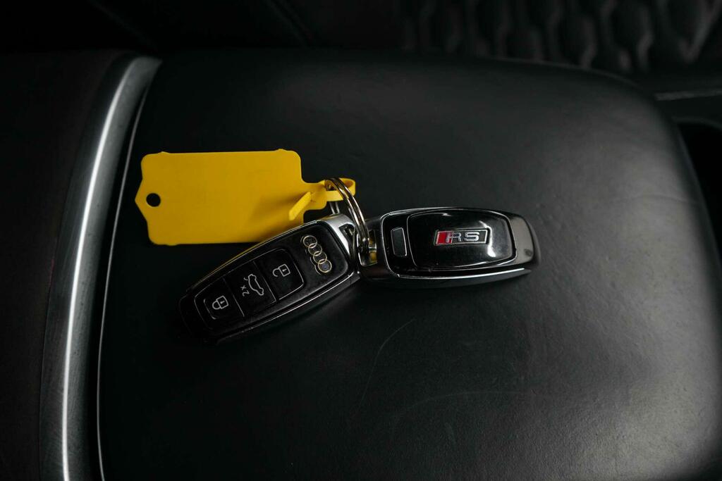 Audi RSQ8 4.0 Tfsi Black #26