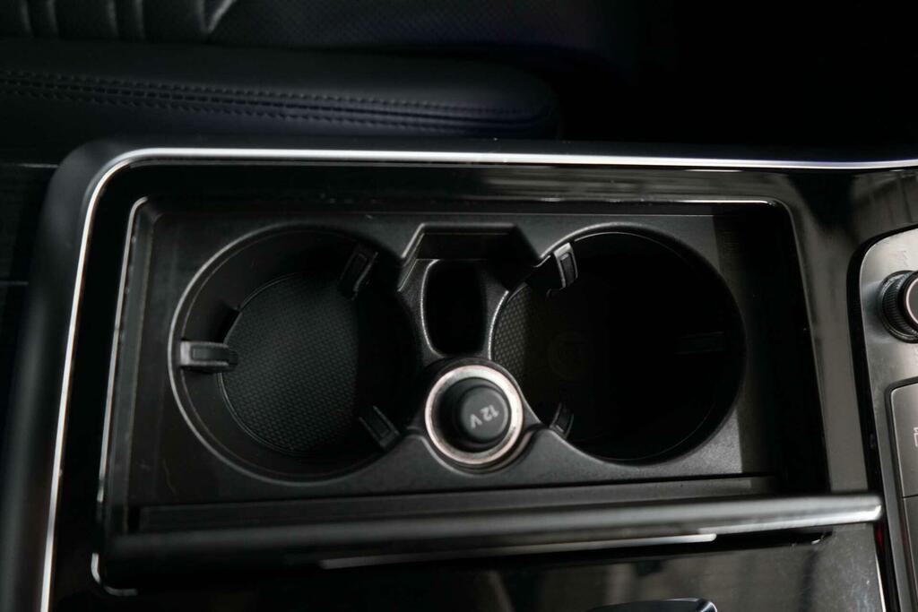 Audi RSQ8 4.0 Tfsi Black #28