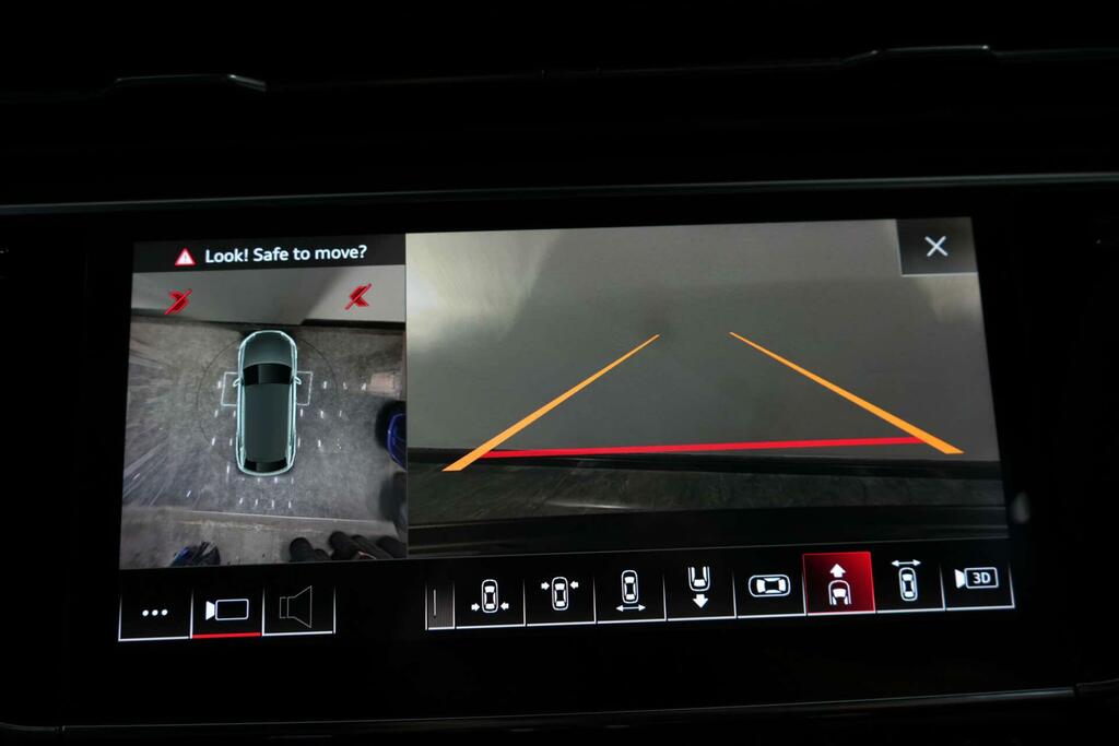 Audi RSQ8 4.0 Tfsi Black #39