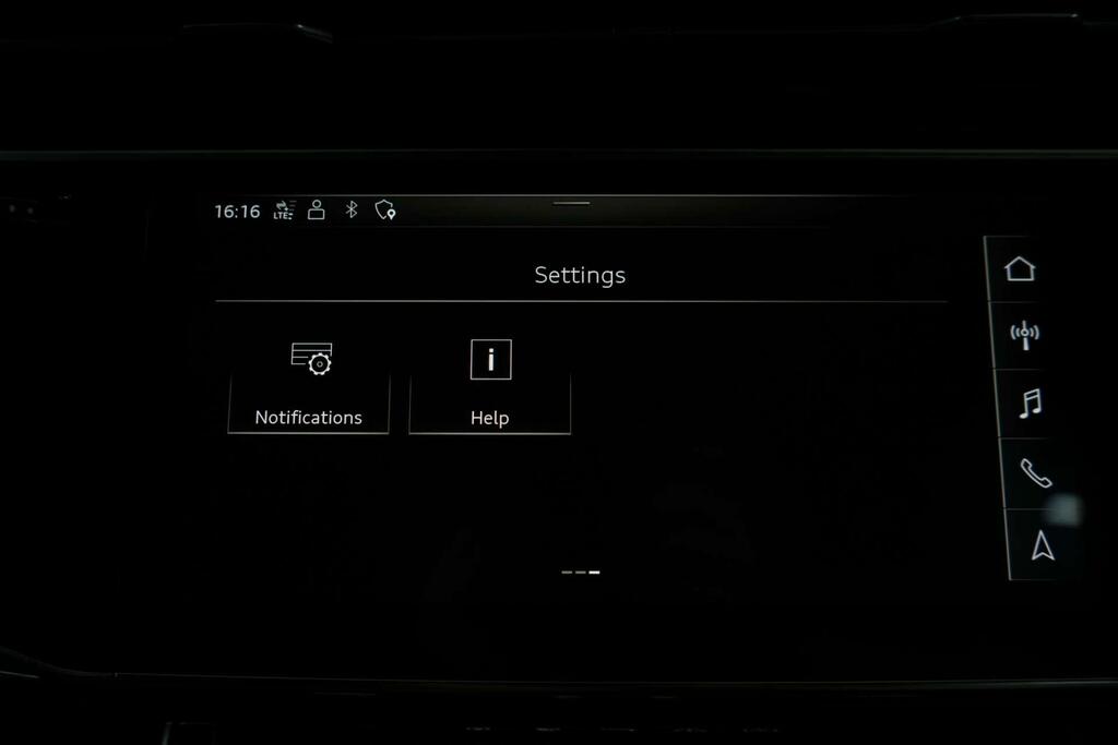 Audi RSQ8 4.0 Tfsi Black #38