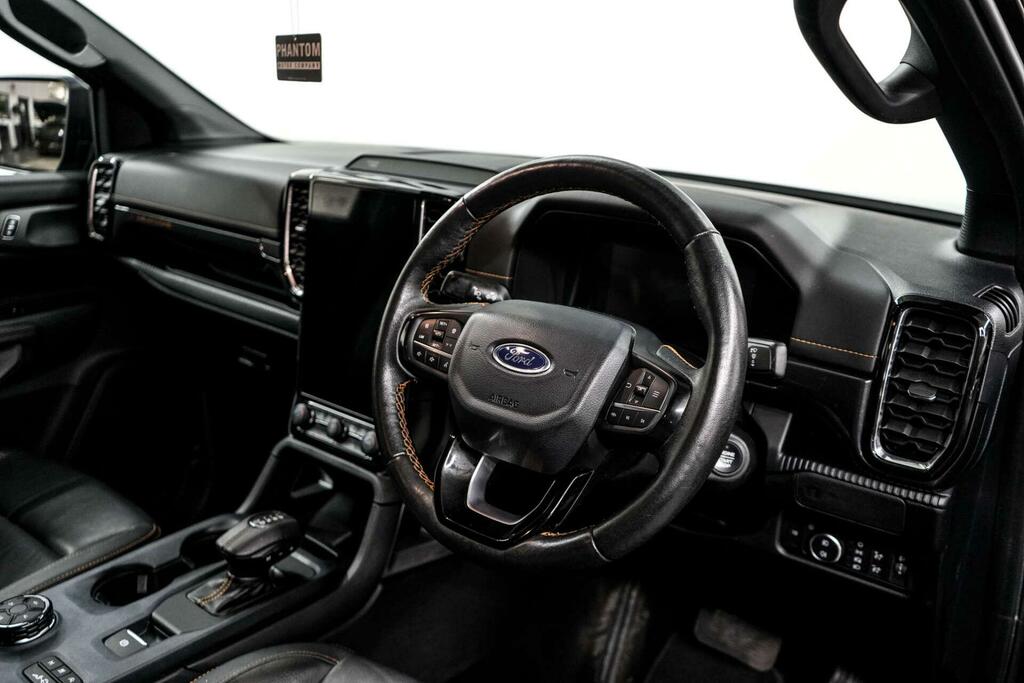 Ford Ranger Pickup White #12