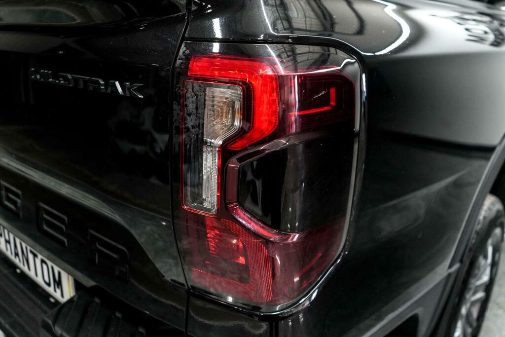 Ford Ranger Pickup White #9