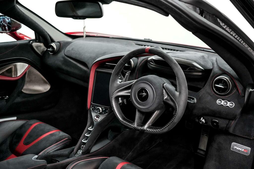 McLaren 720S V8 Performance Ssg  #17