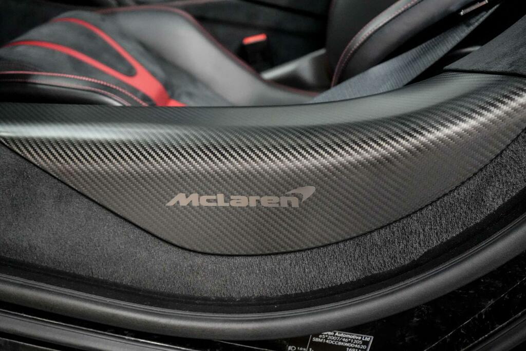 McLaren 720S V8 Performance Ssg  #25
