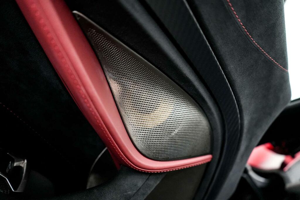 McLaren 720S V8 Performance Ssg  #24