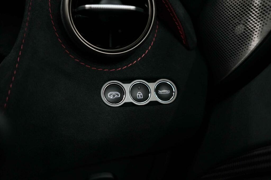 McLaren 720S V8 Performance Ssg  #46