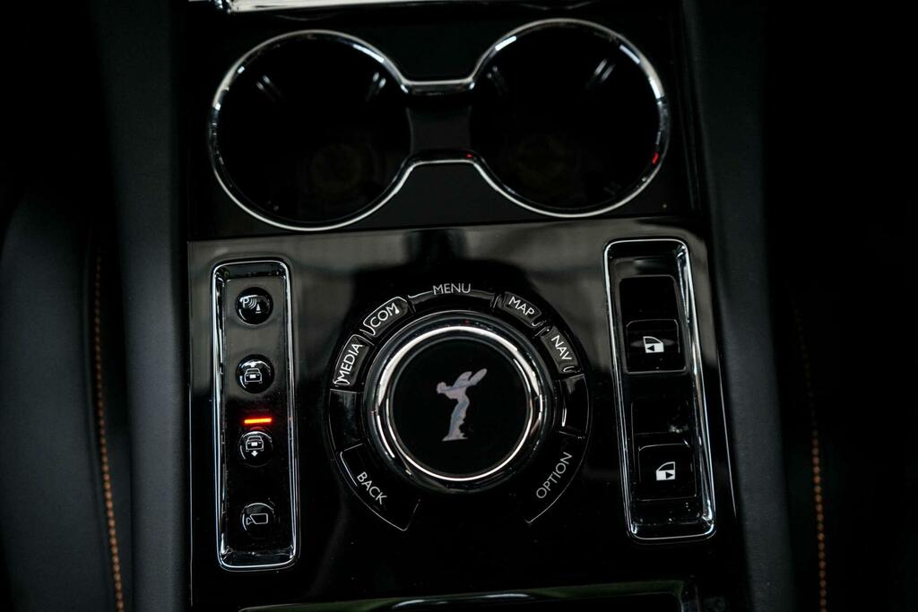Rolls-Royce Ghost II Black Badge YD25BXF #35