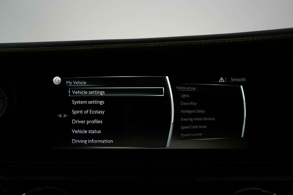 Rolls-Royce Ghost II Black Badge YD25BXF #43