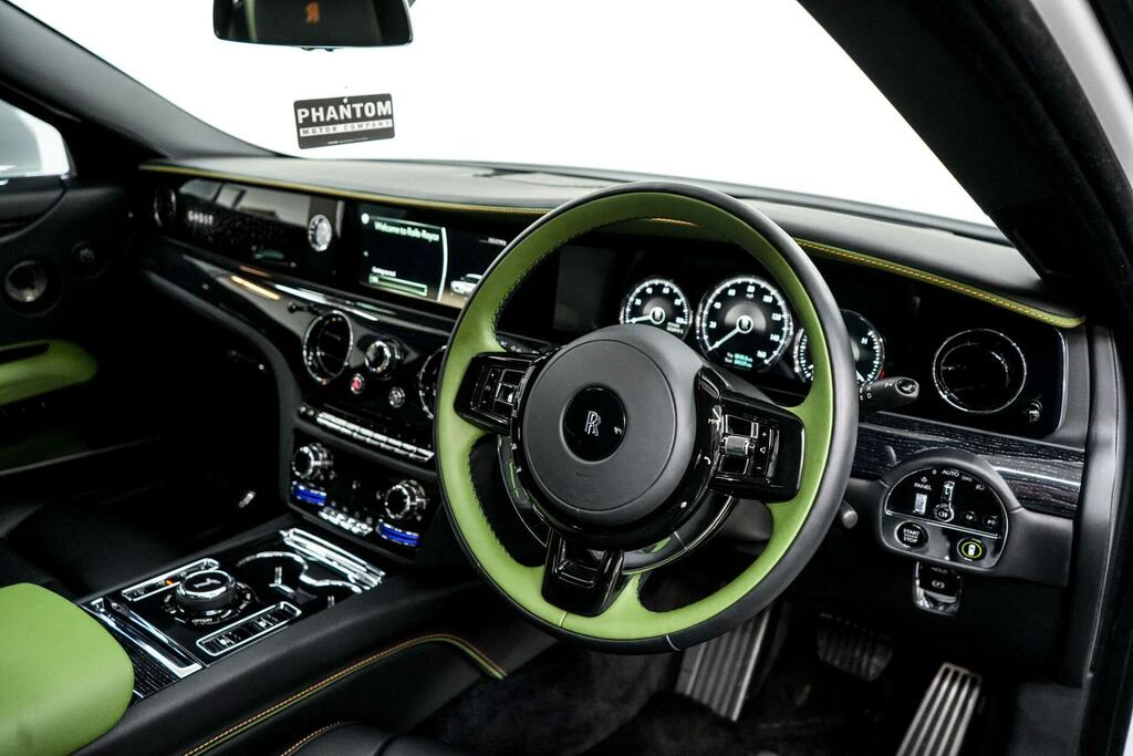 Rolls-Royce Ghost II Black Badge YD25BXF #12