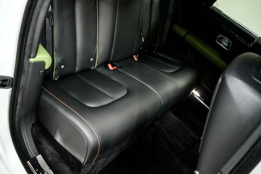 Rolls-Royce Ghost II Black Badge YD25BXF #29