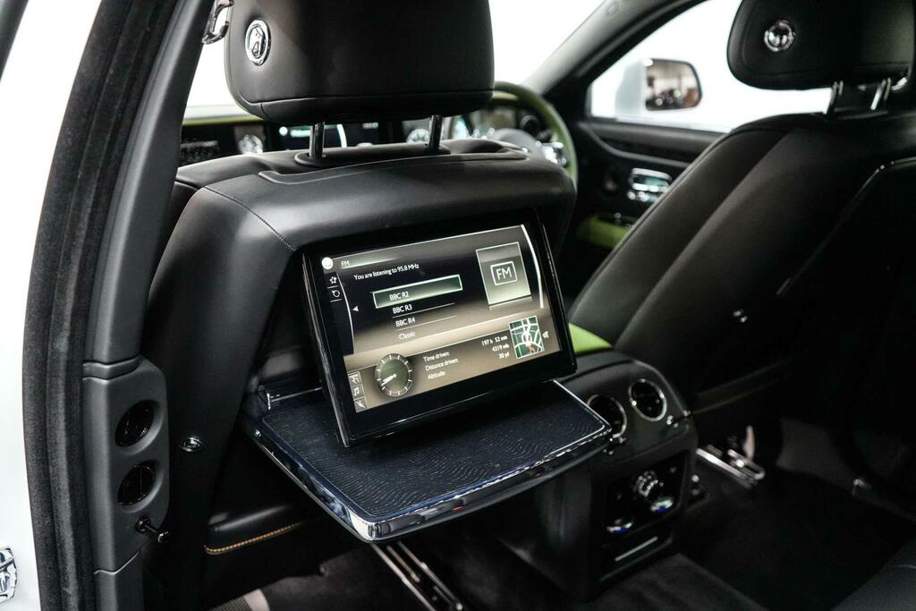 Rolls-Royce Ghost II Black Badge YD25BXF #24