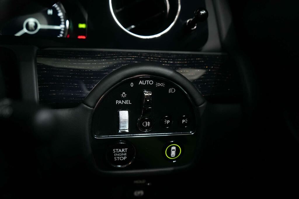 Rolls-Royce Ghost II Black Badge YD25BXF #49