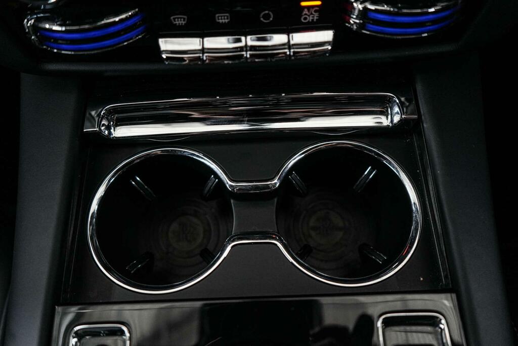 Rolls-Royce Ghost II Black Badge YD25BXF #36