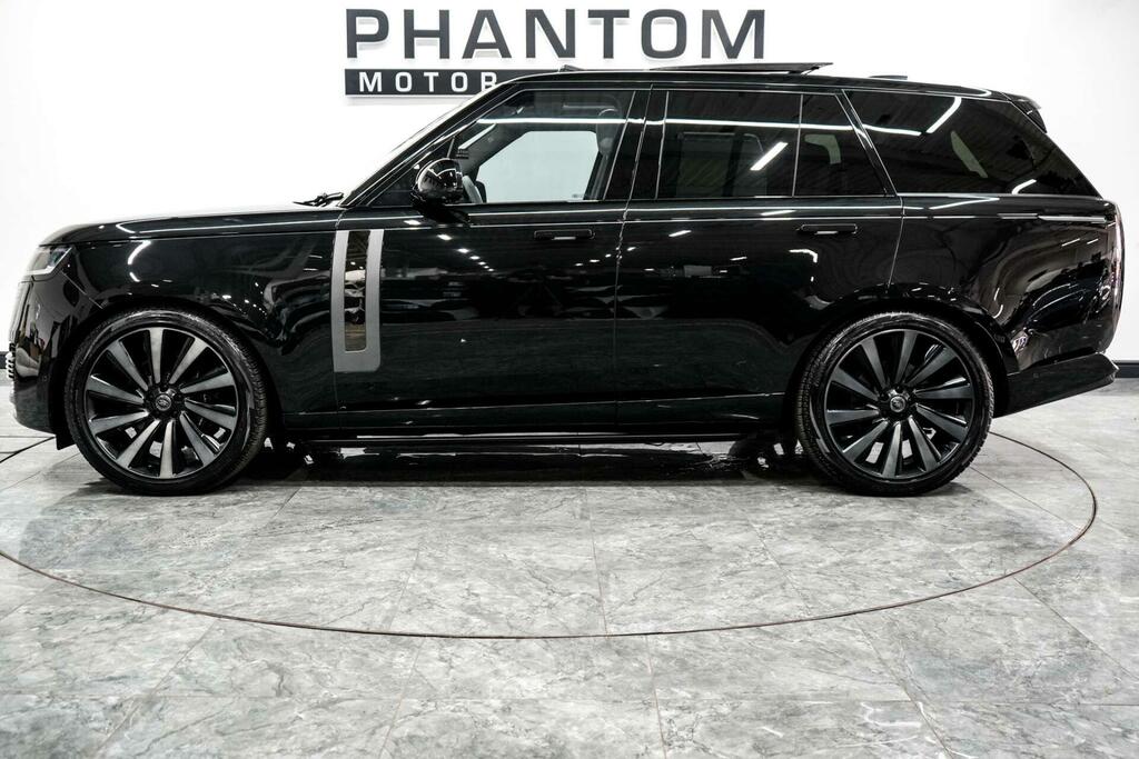 Land Rover Range Rover Sv Black #4