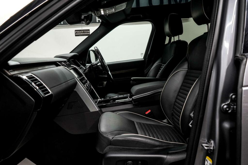 Land Rover Discovery R-dynamic Hse Black #26