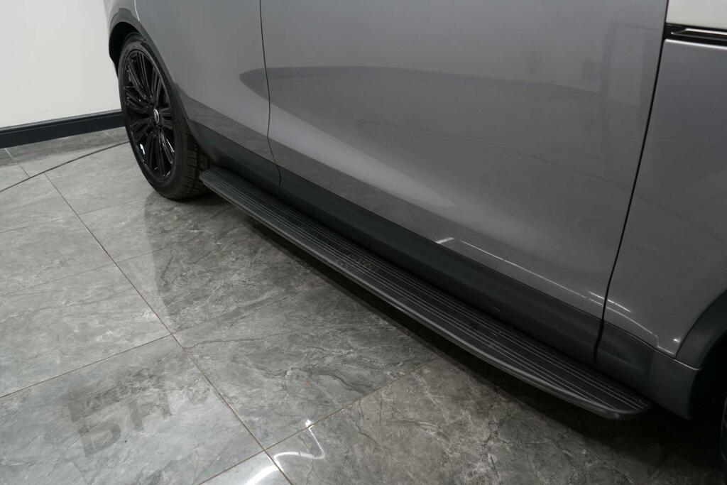 Land Rover Discovery R-dynamic Hse Black #9