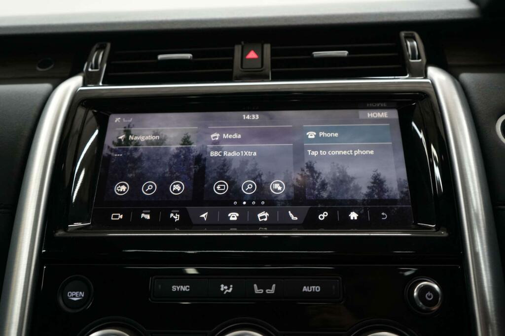 Land Rover Discovery R-dynamic Hse Black #30