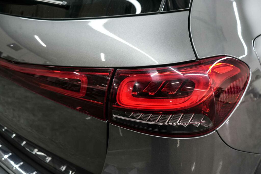 Mercedes-Benz EQA Eqa 250 70.5Kwh Amg Black #10
