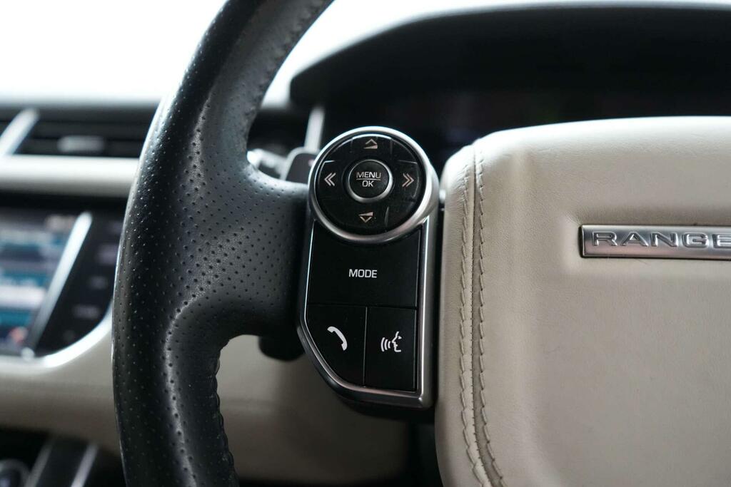 Land Rover Range Rover Sport Black #38