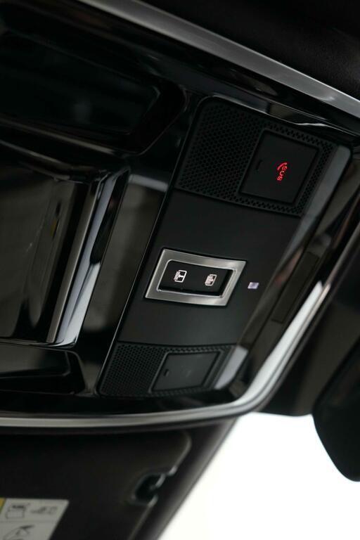 Land Rover Range Rover Sport Black #41