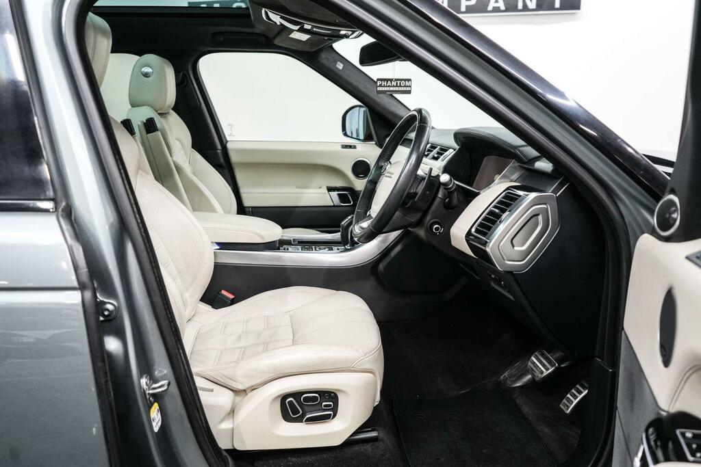 Land Rover Range Rover Sport Black #15