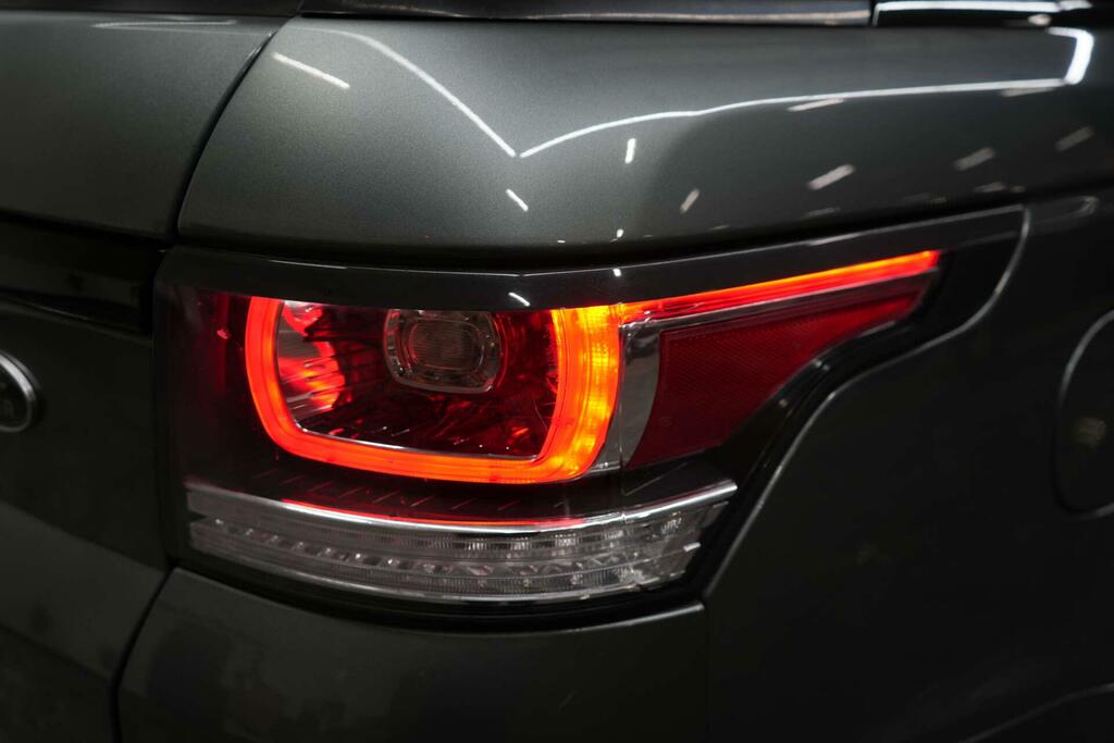 Land Rover Range Rover Sport Black #43
