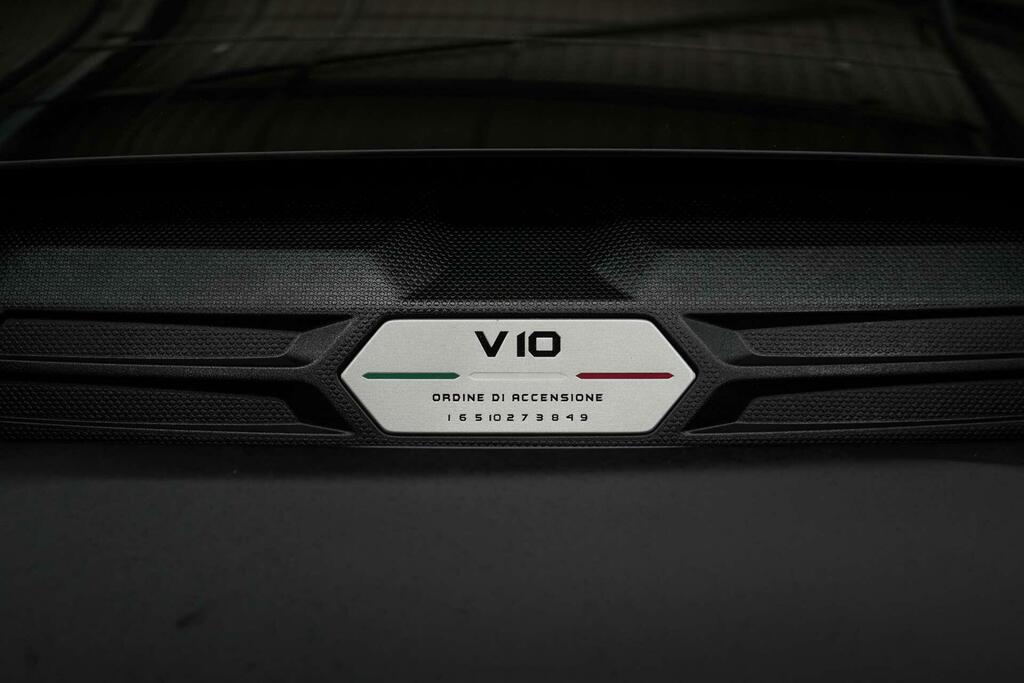 Lamborghini Huracan Coupe Green #12