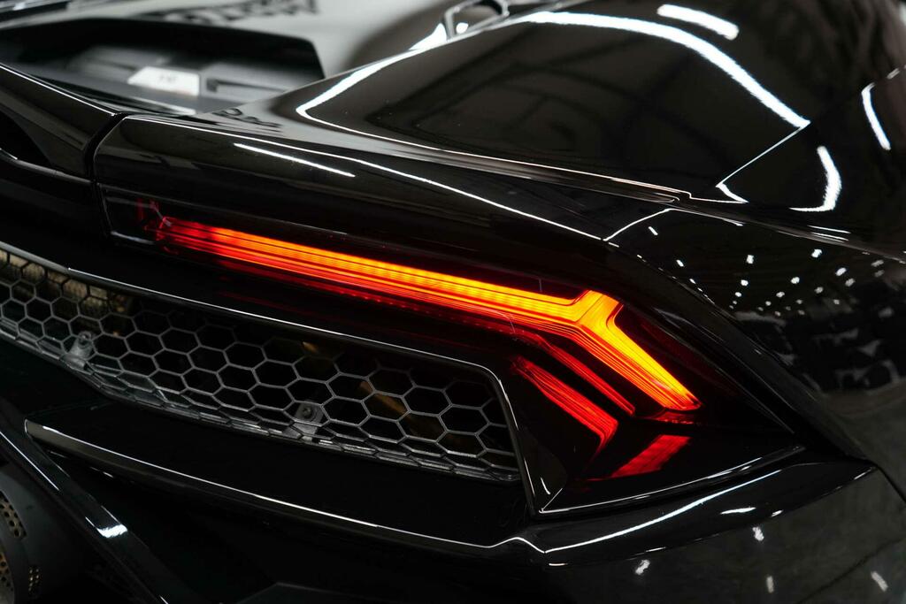 Lamborghini Huracan Coupe Green #42