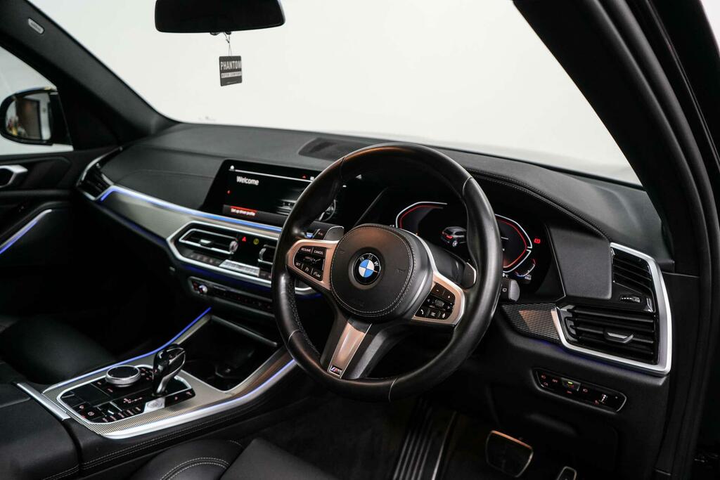 BMW X5 M M Sport White #12