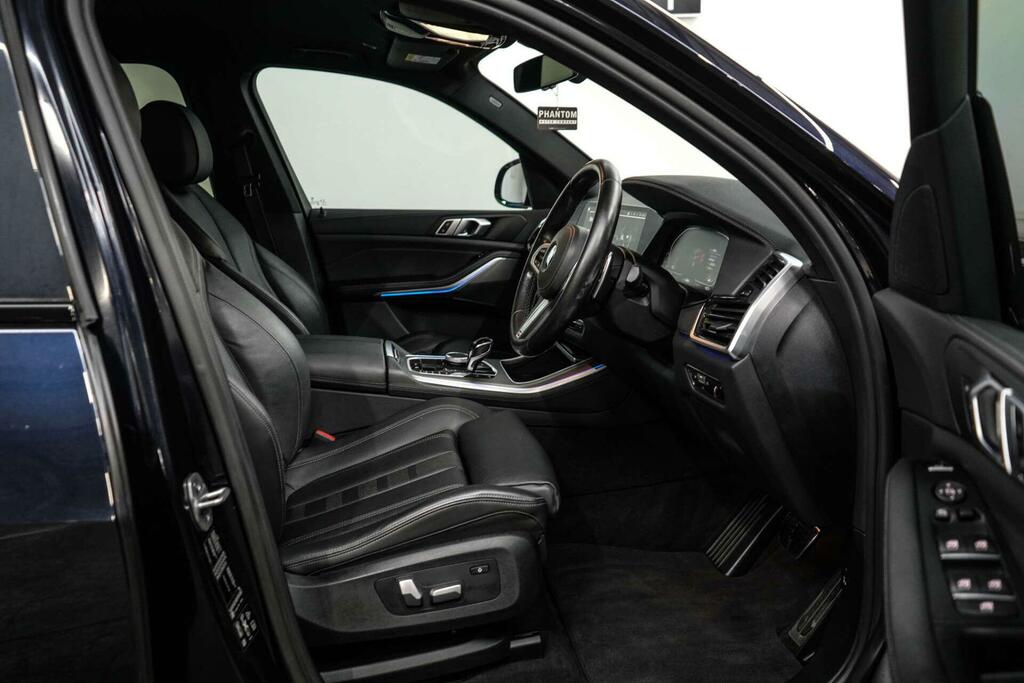 BMW X5 M M Sport White #22