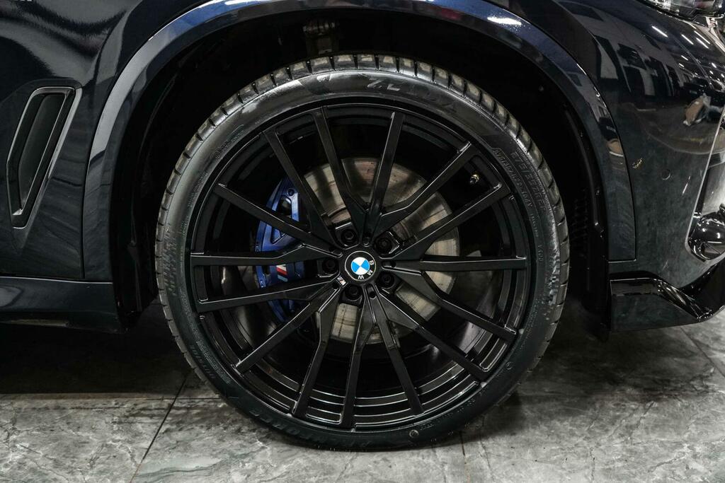BMW X5 M M Sport White #7